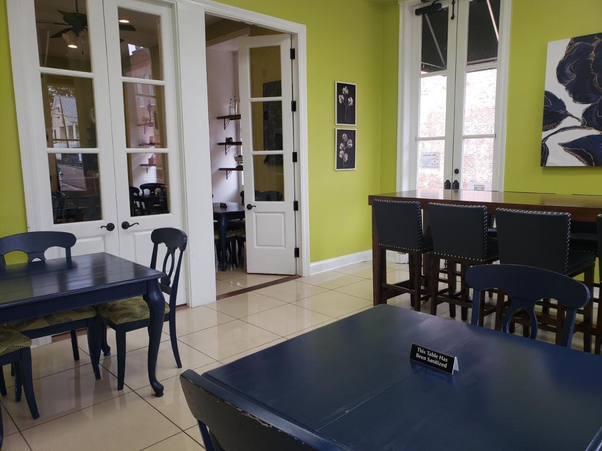 Natchez Manor Bed & Breakfast ภายนอก รูปภาพ