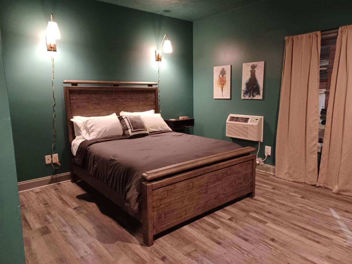 Natchez Manor Bed & Breakfast ภายนอก รูปภาพ