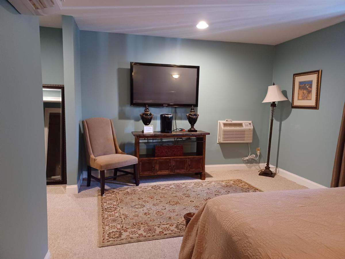 Natchez Manor Bed & Breakfast ภายนอก รูปภาพ
